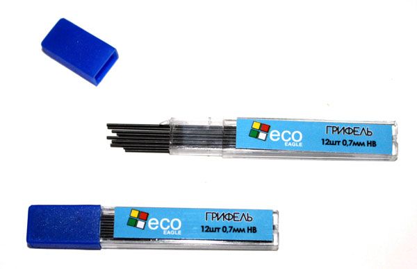 Грифель Eco-Eagle 0,7 мм НВ 12 штук в пластиковом футляре TY408-0,7